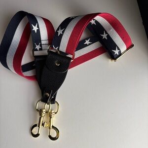 Spare guitar strap Stars and Stripes 
Gold hardware